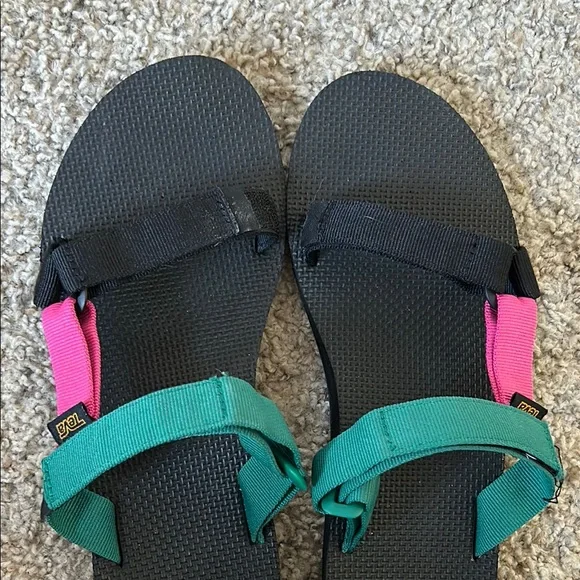 Tevas Sandals - Picture 2 of 10